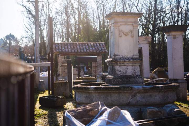 Matériaux anciens de construction et décoration près de Grasse