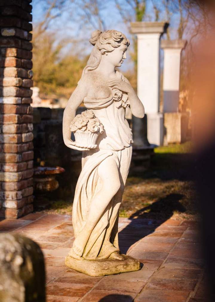 Matériaux anciens de construction et décoration près de Grasse